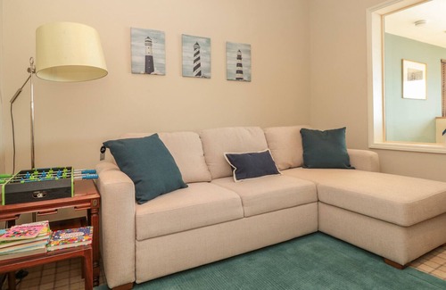 Stoke Fleming House | THE GULLS, pet friendly, luxury holiday cottage in Stoke Fleming