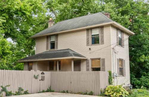 Olde Towne East House | The Gustavus House - For 4