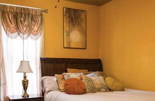 Lenexa House | The Gypsy Palace