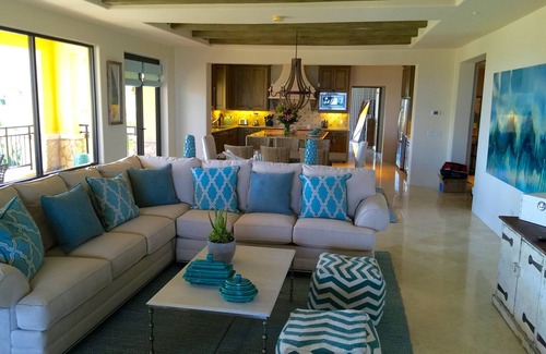 Los Cabos Condo | The Hacienda Beach Club & Residence 3 bedrm./4 bathroom.