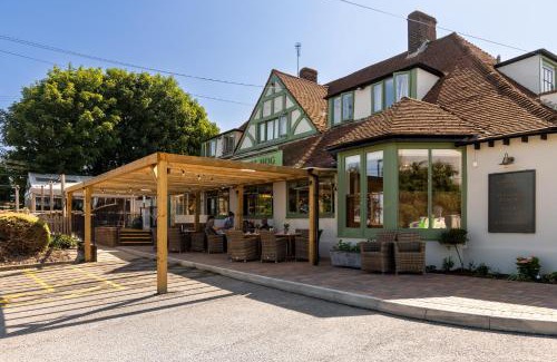 Clanfield Hotel | The Hampshire Hog