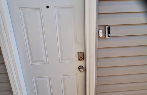 Saskatoon Apartment | The Hampton Suite(close to the Airport & Downtown)