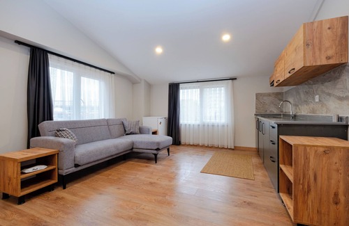 Avcilar Apartment | The Han YK