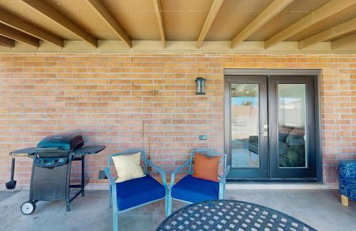 Groves Lincoln Park House | The Happy Hacienda