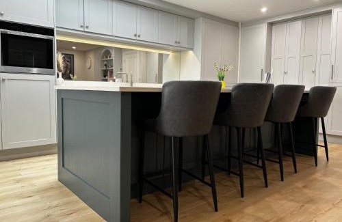 Donegal House | The Happy Heron
