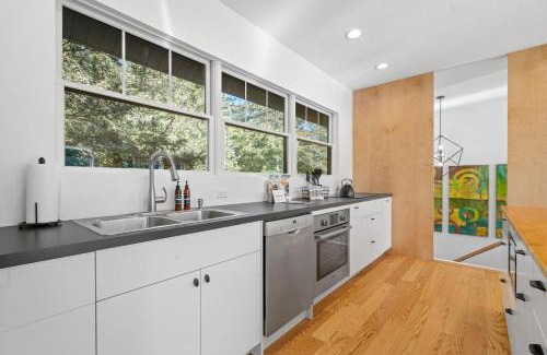 Lakeland Villa | The Happy Home