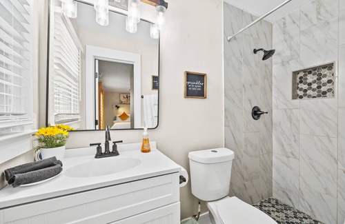 Douglasville House | The Happy Place: 3BR in Quiet Neighborhood