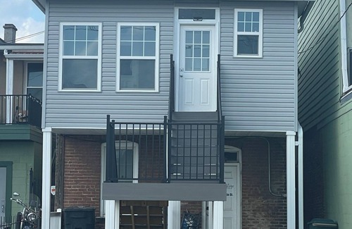 Circleville Apartment | The Happy Place, a charming 2-bedroom apartment in Uptown Circleville
