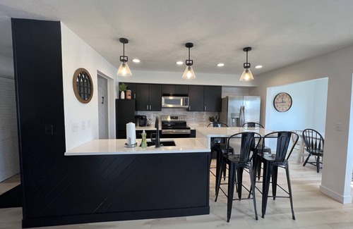 Huron Condo | The Harborview Getaway on the Water!