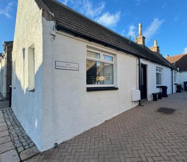 Peterhead Apartment | The Harbour Cottage
