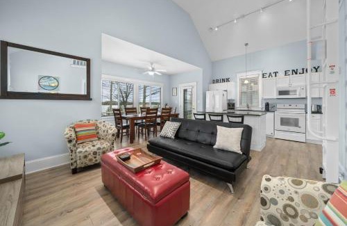 Cherry Valley House | The Harlequin - 20 Summer Village