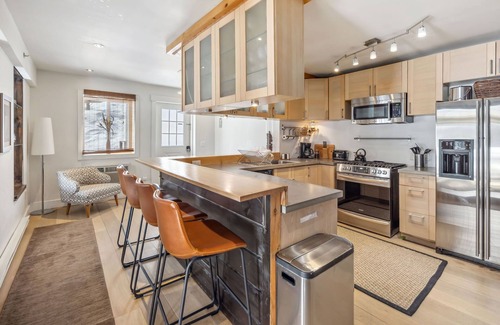 Lake Placid Apartment | The Haus on Mirror Lake Suite 10