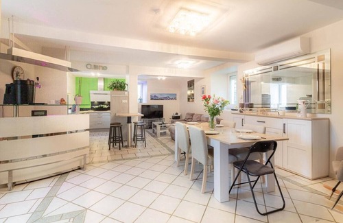 Ayros-Arbouix House | The Hautacam house