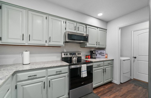 Fort Smith House | The Haven-Cute 3BR in Town