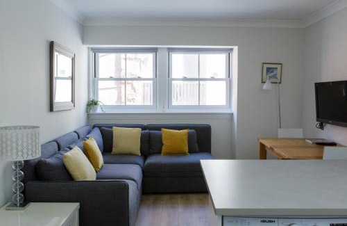 Dunbar House | The Haven