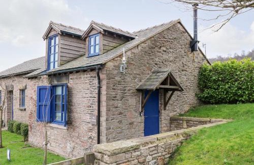 High Peak House | The Hay Barn