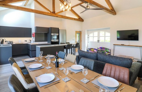 Appleby-in-Westmorland Cottage | THE HAYLOFT, pet friendly, with a garden in Appleby-In-Westmorland