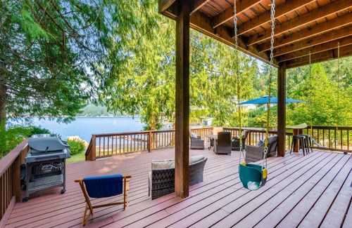 Olympia House | The Hayes Cabin In The Cove