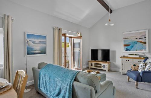 Dittisham House | The Hayloft