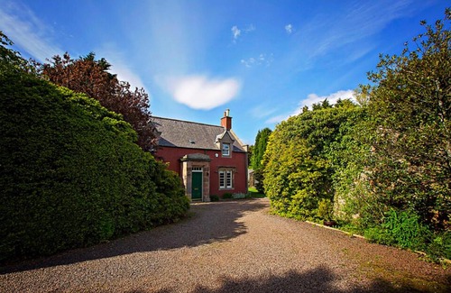 Dunbar House | The Head Gardeners Cottage, Dunbar