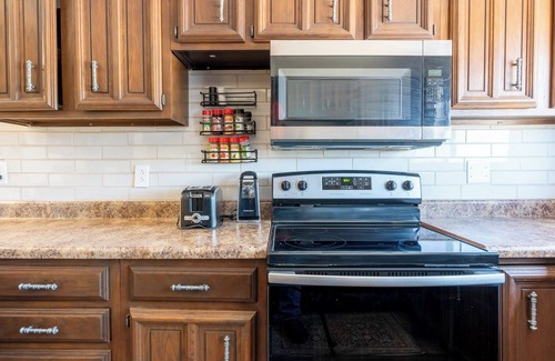 Tucson House | The heart of the desert with amazing views and hiking trails right outside!