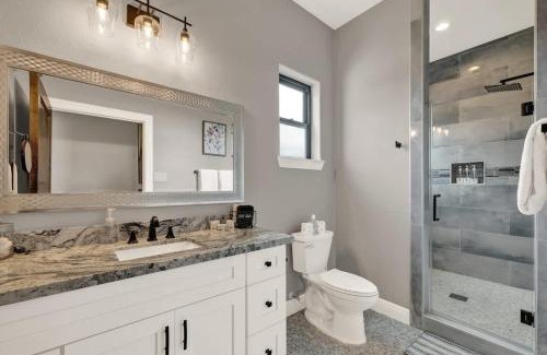 Fredericksburg House | The Heavy Pour