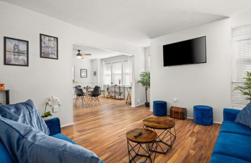 Peoria Heights House | The Heights Hideaway 2BR Gem