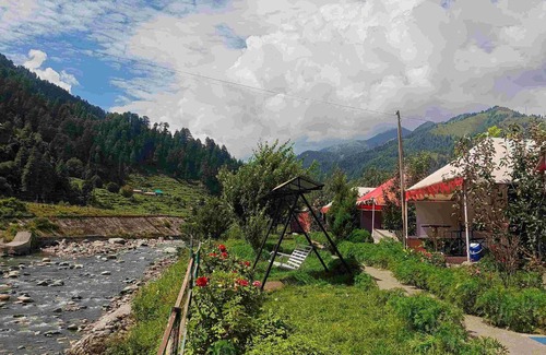 Gunehr Cottage | THE HEIMAT RESORT