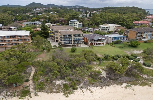 Nelson Bay Apartment | The Helm, 12/22 Voyager Close - unit in Little Beach with direct access to Shoal Bay Beach