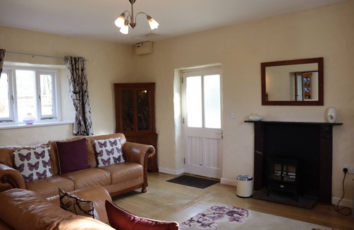 Pembroke Apartment | The Hen House, Portclew Cottages