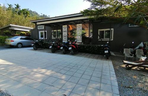Khuekkhak Resort | The Herbal Khao Lak
