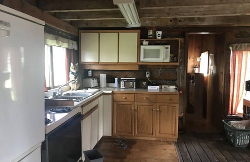 Bridge Lake House | The Heritage Farmhouse