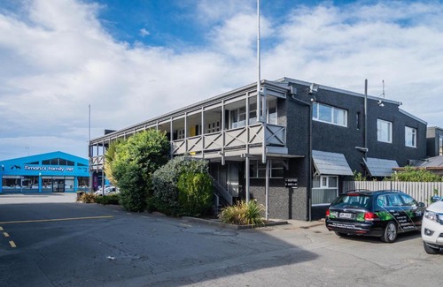 Timaru Central Hotel | The Hibernian Studio Apartments - 4 Latter Street