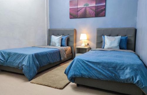 Pantai Tengah House | The Hidden Gems