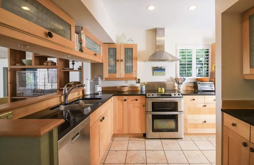 Boca Grande House | The Hidden Paradise Getaway! 4/3 pool home