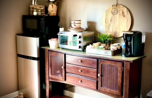 Kalispell Apartment | The Hideaway for 2 at Lone Moose Lodge Priv HotTub