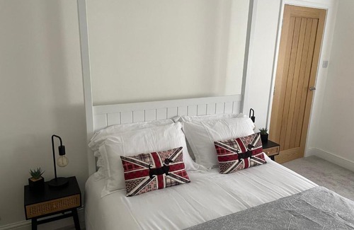 Modbury Apartment | The Hideaway