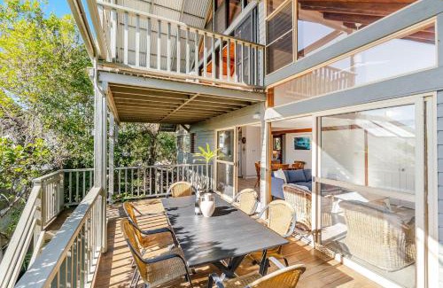 Angourie House | The Hideaway In Angourie - Hear the waves break on Spooky Beach