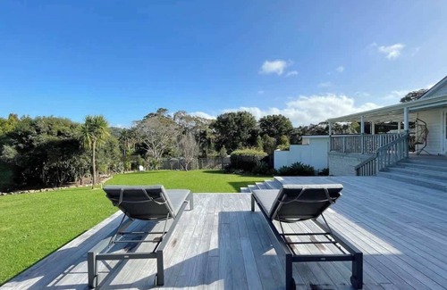 Oneroa House | The Hideaway | Stay Waiheke