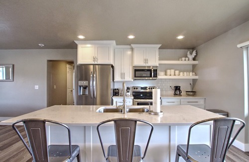 Garden City House | The Hideout #24 at Legacy Beach Resort - Lake access!