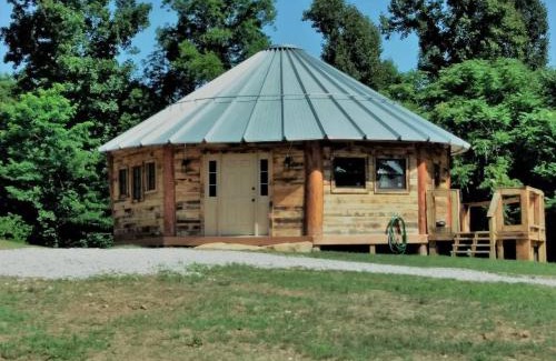 Genoa House | The Highlander - Rustic Mountain Yurt