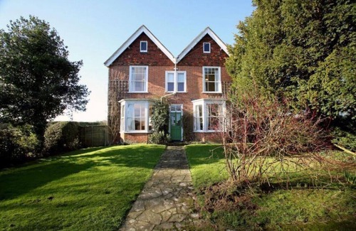 Rye Cottage | The Highlands – Jacuzzi Bath – Tennis Courts – Iden Near Rye