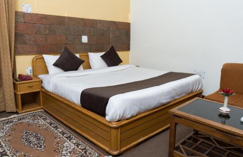Almora Hotel | The Hill Paradise