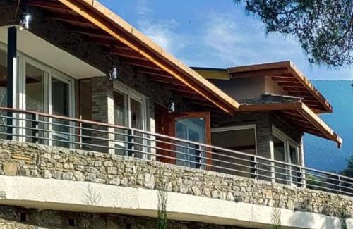 Naina Range House | The Himalayan meadows
