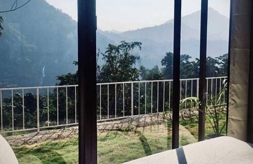 Sirala Resort | The Himaya's resort