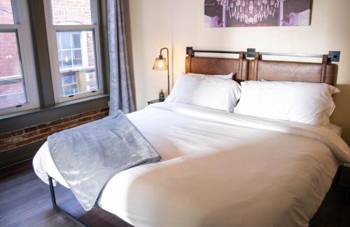 St. Charles Apartment | The Historic Bricks on Main