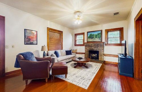Buda House | The Historic Garison House