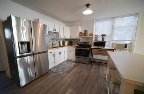 Sylvan Beach House | The Historic Oneida Lake House - Condo 1