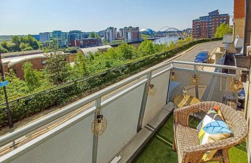 Newcastle-upon-Tyne House | The Hive