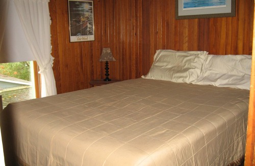 Thousand Island Park Cottage | The Holiday House: In the Middle of it All!